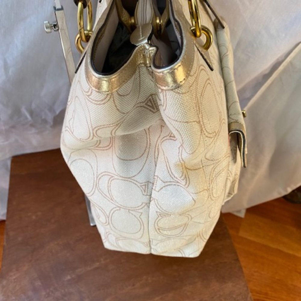 PENELOPE LINEN SIGNATURE TOTE (COACH F19266) - Picture 5 of 8